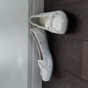 Hush Puppies Sparkly Off-white Loafers/Flats/Moccasins Size 7.5